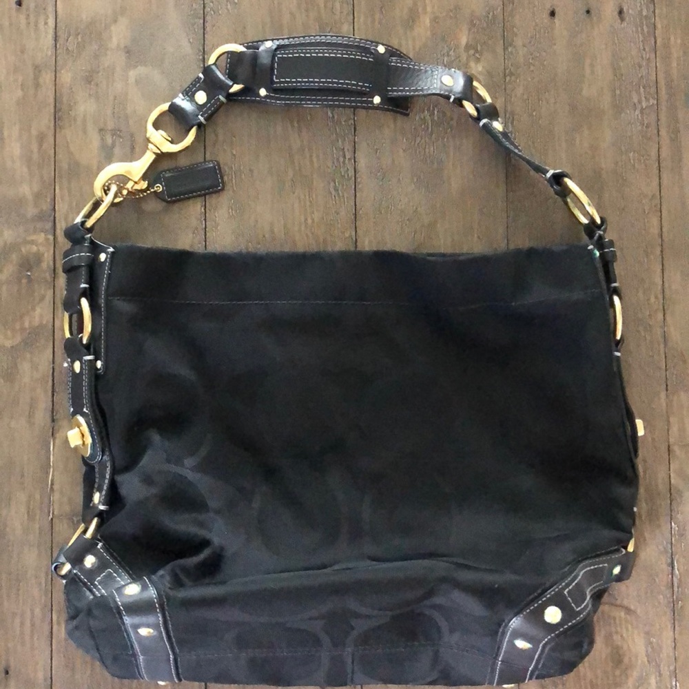 ***Authentic Coach Tote***